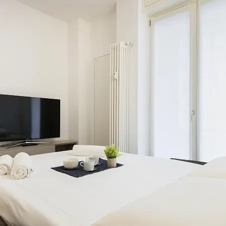 Apartment Easylife - Casa Moderna Vicino Life